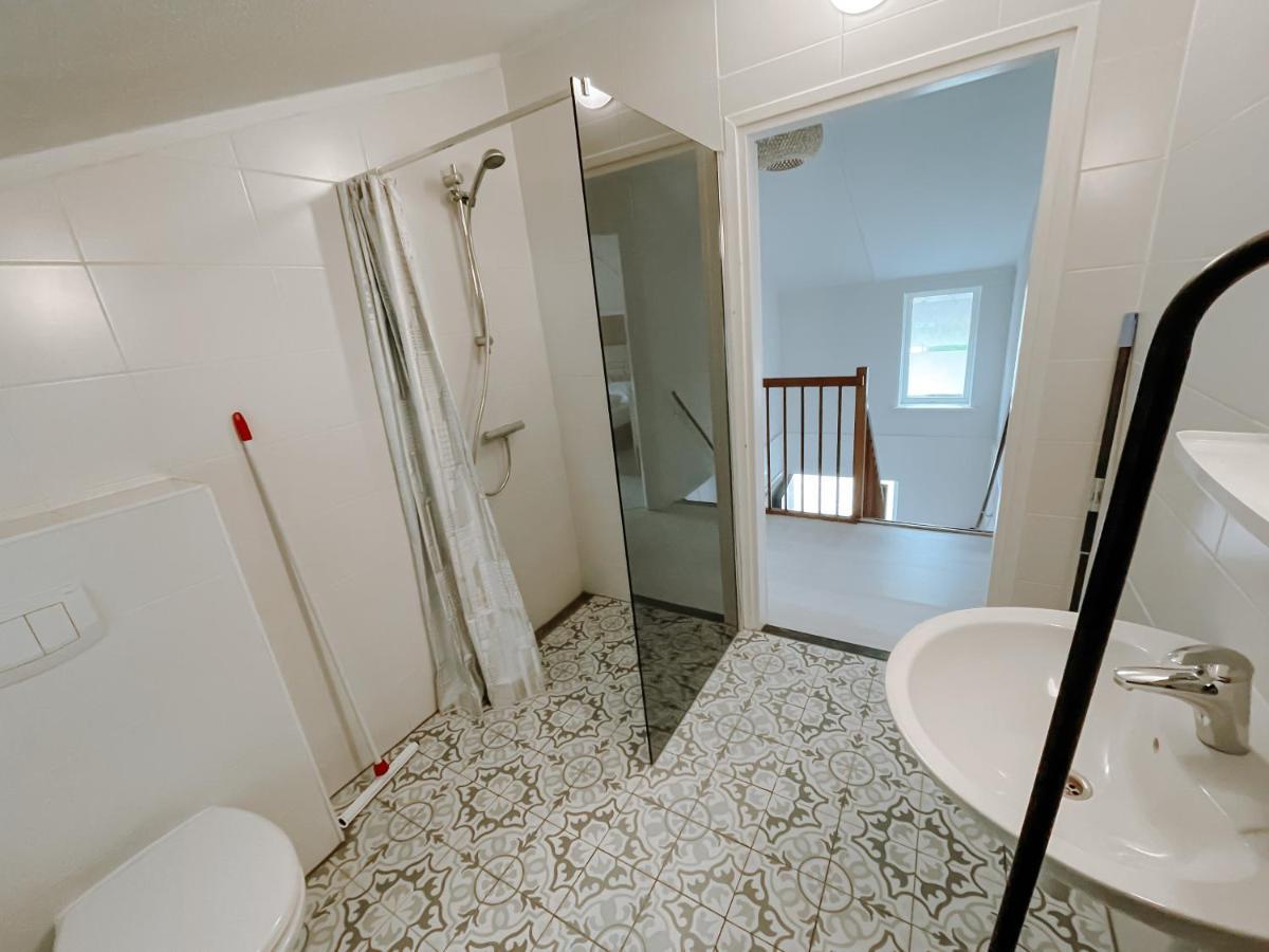 Luxus Familienvilla Mit Jacuzzi & Sauna 2 Tzummarum المظهر الخارجي الصورة
