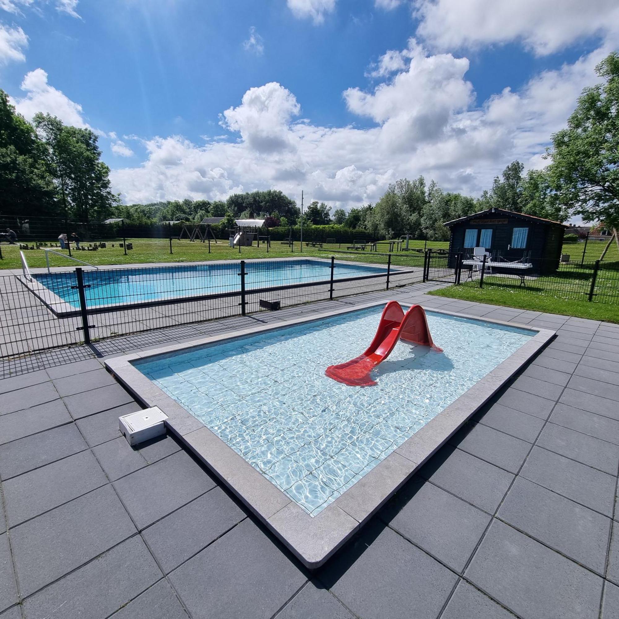 Luxus Familienvilla Mit Jacuzzi & Sauna 2 Tzummarum المظهر الخارجي الصورة